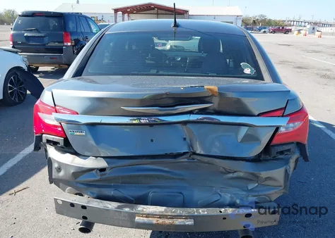 2013 Chrysler 200 Lx из США, поврежденный, VIN 1C3CCBAG0DN704398